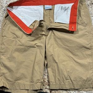 Mens kakhi Columbia shorts
